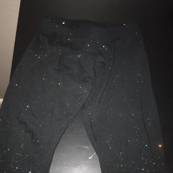 7 pairs of Leggings - Picture 11 of 14